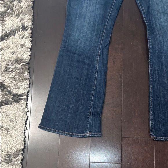 Lucky Brand size 12/31 Regular Women's Dark Indigo Flare Jeans Sofia Boot. - Picture 2 of 10